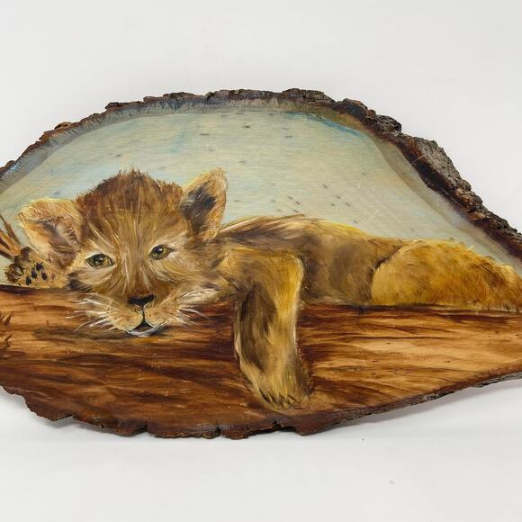 Hand Painted Lion on Wood Slab w/Wall Hook - Picture 3 of 6